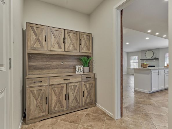 1 Fiddleleaf Court, The Woodlands TX 77381