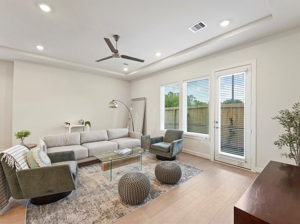 6517 Rena Street, Houston TX 77092