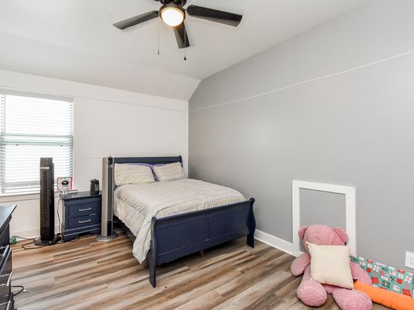 23620 Olive Creek Lane, New Caney TX 77357