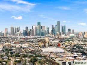 747 Dumble Street, Houston TX 77023