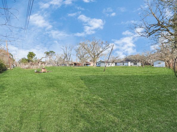 7135 Cayton Street, Houston TX 77061