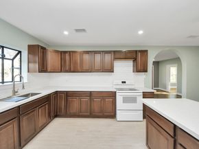 7135 Cayton Street, Houston TX 77061