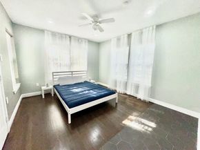 7135 Cayton Street, Houston TX 77061