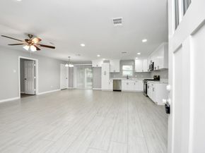 5823 Southgood Street, Houston TX 77033