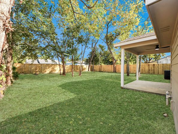 5823 Southgood Street, Houston TX 77033