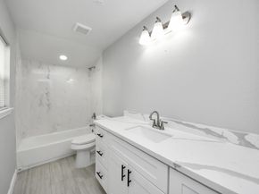 5823 Southgood Street, Houston TX 77033