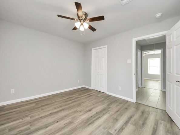 5823 Southgood Street, Houston TX 77033