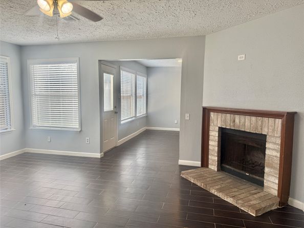 4731 Quillback Drive, Friendswood TX 77546