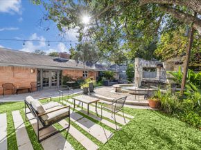 10102 Knoboak Drive, Houston TX 77080