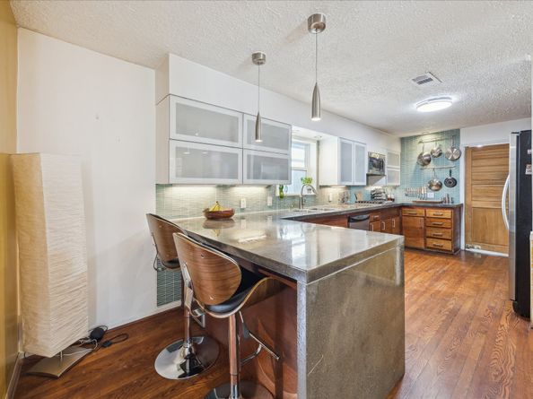 10102 Knoboak Drive, Houston TX 77080