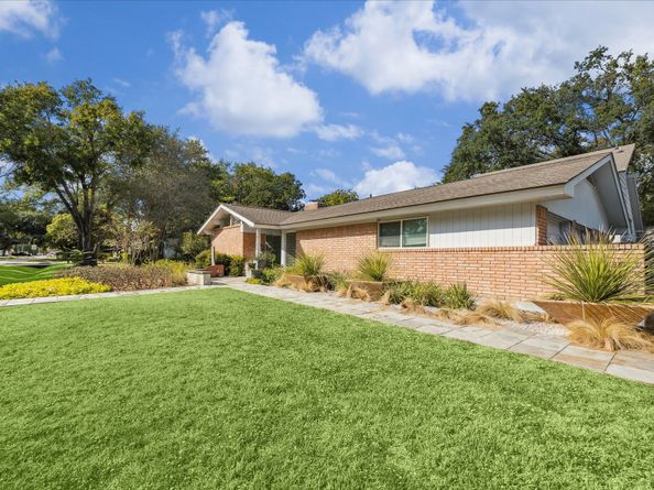 10102 Knoboak Drive, Houston TX 77080