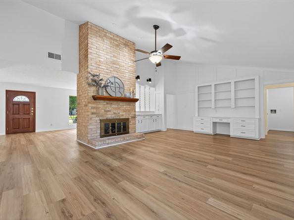 3815 Brook Shadow Drive, Houston TX 77345