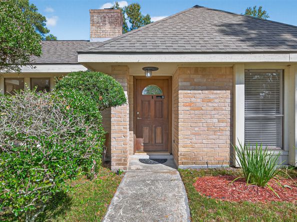 3815 Brook Shadow Drive, Houston TX 77345
