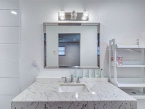 1202 Shadeland Drive, Houston TX 77043