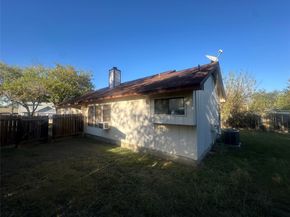 903 Greenbriar Loop, Round Rock TX 78664