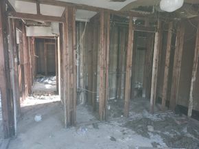 815 Centerwood Drive, Houston TX 77013