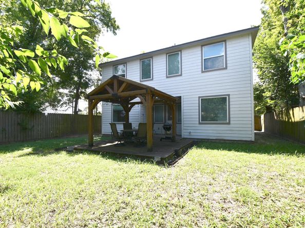 4017 S Shelby Circle, Houston TX 77051