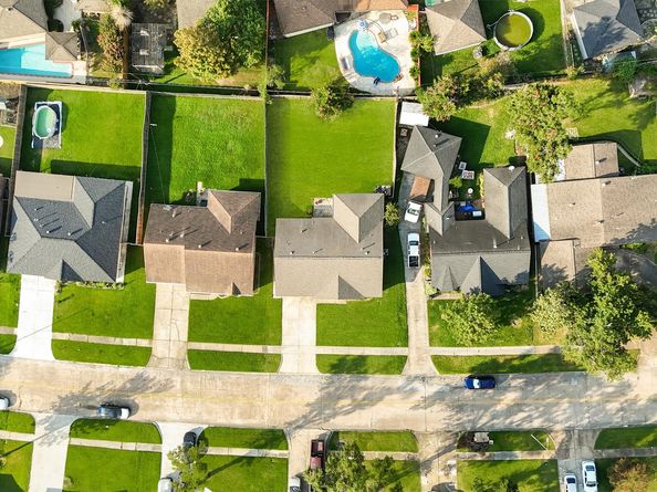 14143 Roundstone Lane, Houston TX 77015