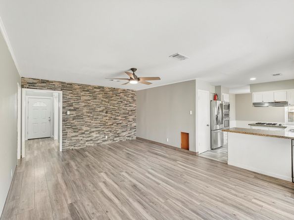 14143 Roundstone Lane, Houston TX 77015