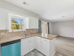 14143 Roundstone Lane, Houston TX 77015