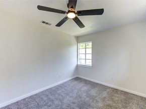 4914 Pershing Street, Houston TX 77033