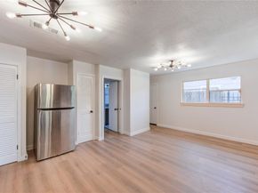 4914 Pershing Street, Houston TX 77033