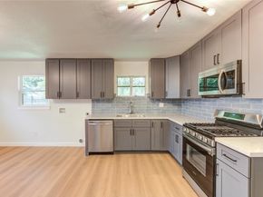 4914 Pershing Street, Houston TX 77033