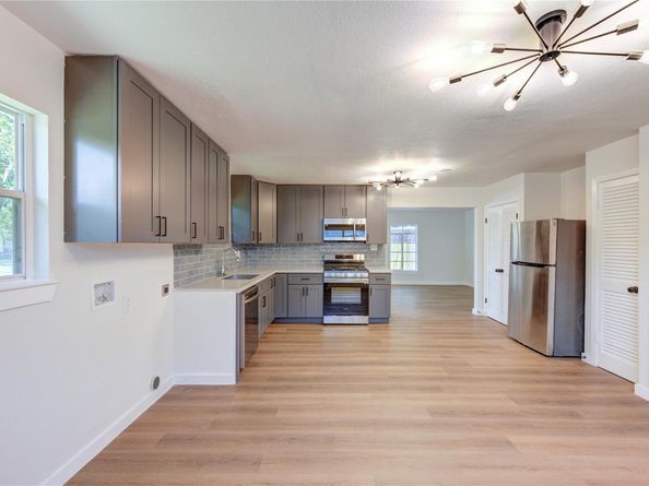 4914 Pershing Street, Houston TX 77033