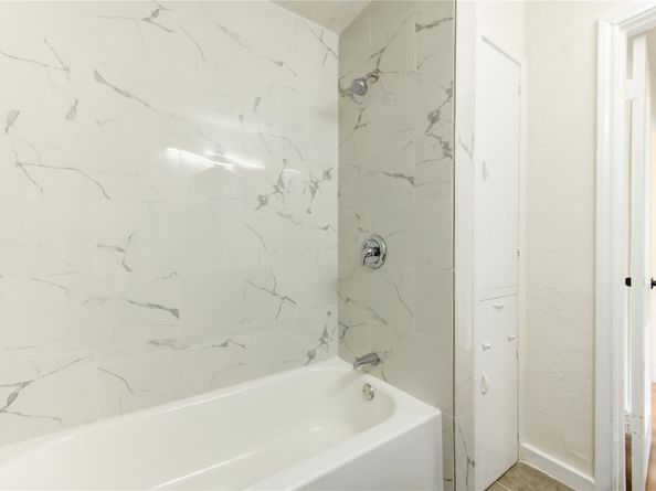 4914 Pershing Street, Houston TX 77033