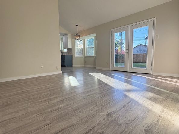 834 Grand Oaks Drive, Houston TX 77015