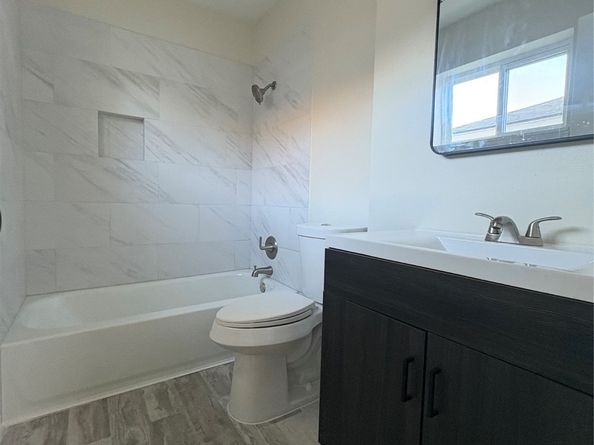 834 Grand Oaks Drive, Houston TX 77015