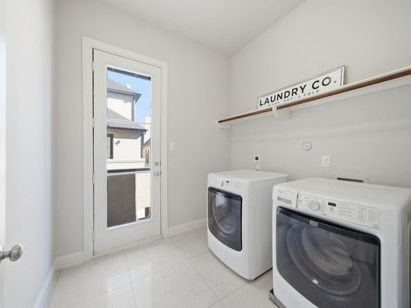 1360 W 25th Street, Houston TX 77008