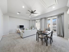 1360 W 25th Street, Houston TX 77008