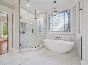 516 Arlington Street, Houston TX 77007