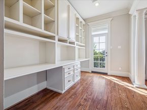 516 Arlington Street, Houston TX 77007