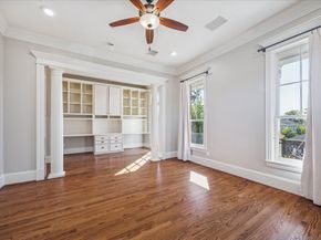 516 Arlington Street, Houston TX 77007