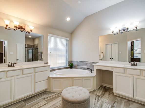 2626 Ivy Wood Lane, Conroe TX 77385