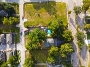 3216 Collingsworth Street, Houston TX 77026