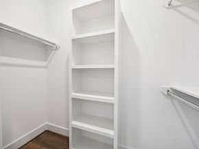 2121B Hoskins Drive, Houston TX 77080