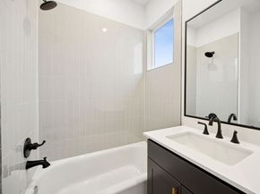 2121B Hoskins Drive, Houston TX 77080