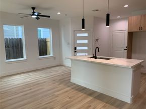 9026 Scott Street, Houston TX 77051