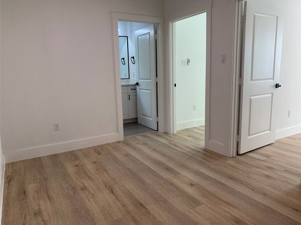 9026 Scott Street, Houston TX 77051