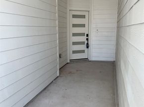 9026 Scott Street, Houston TX 77051