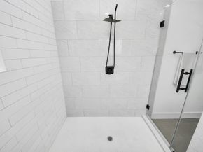 9026 Scott Street, Houston TX 77051