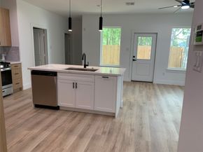 9026 Scott Street, Houston TX 77051