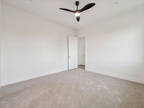 2122 Oatfield Drive, Houston TX 77018