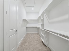 2122 Oatfield Drive, Houston TX 77018