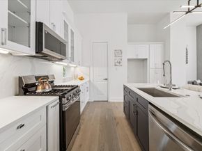 2122 Oatfield Drive, Houston TX 77018