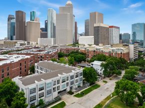 207 Pierce Street 205, Houston TX 77002