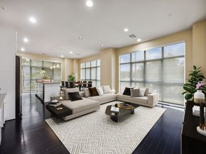 207 Pierce Street 205, Houston TX 77002